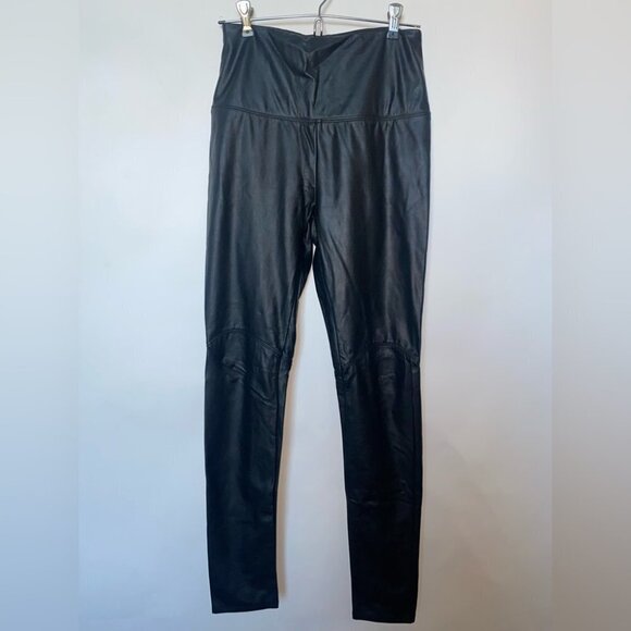 Lysse‎ Faux Leather Moto Legging - Picture 2 of 14